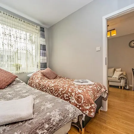 Lemon Apartment